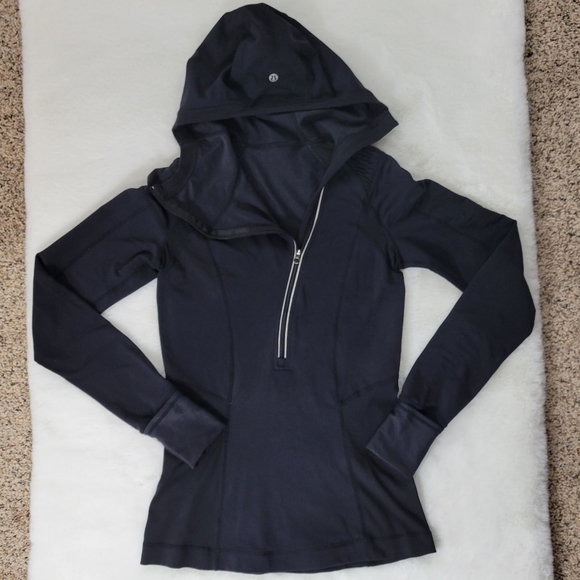 lululemon athletica Jackets & Blazers - Lululemon hooded running jacket